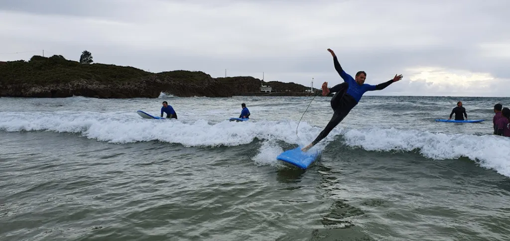 Team Whale at surf school