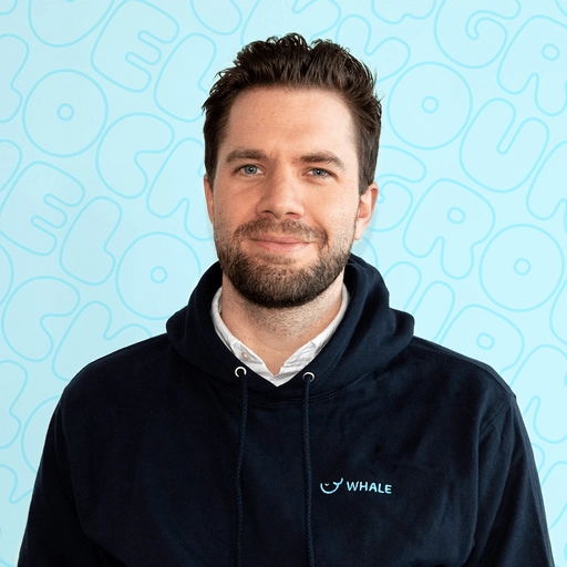 Gary Vanbutsele in a blue hoodie standing in front of a blue background raises 2.5 million.